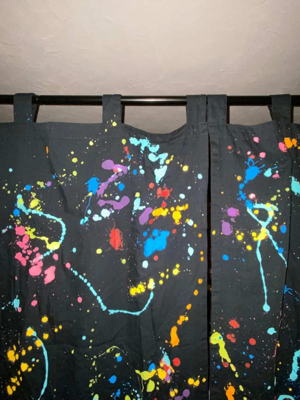 🫟 38 x 78 or 41 x 61 Black Curtains 😎 2 Panels in each set 💥 80’s Splat Neon